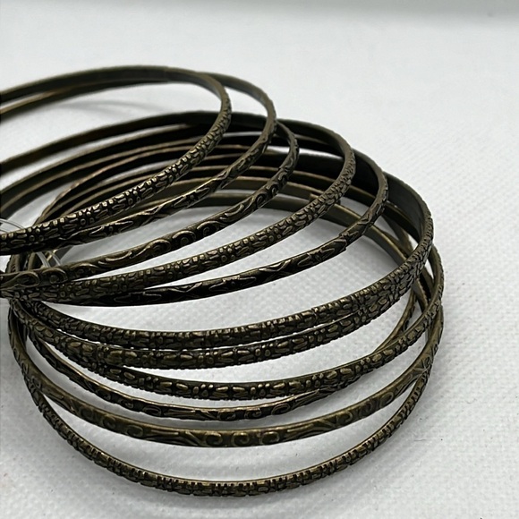 Womens Gold and Sliver Tone Stack Bangle Bracelets - Picture 7 of 16